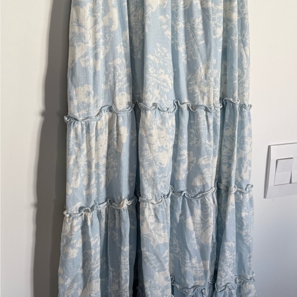 Few Moda Calypso Floral Blue Maxi Dress - Picture 5 of 8